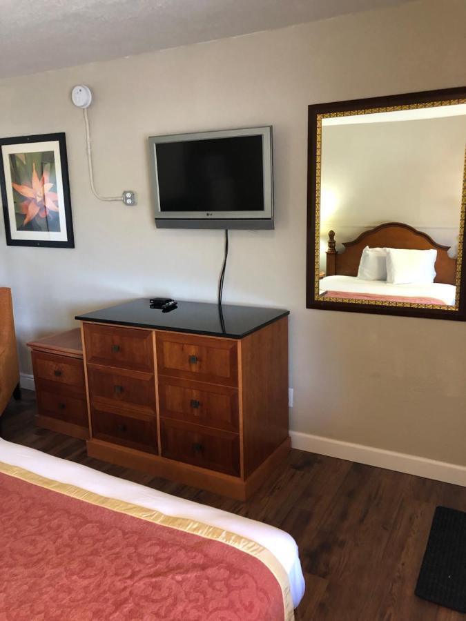 Ocala Cove Motel Luaran gambar